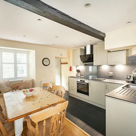 3 Bed In Ambleside Oc-Lr162 *